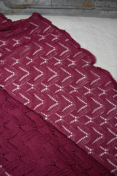 Invero Dreiecktuch Susi zyklam, Farben , Struktur, Muster